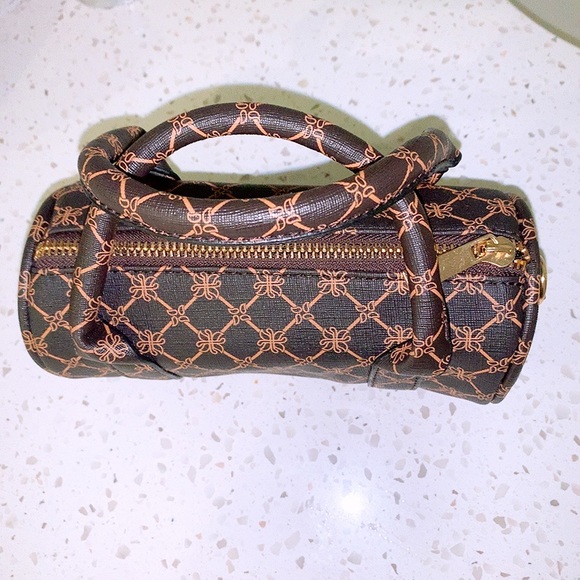 Purse - Picture 3 of 3